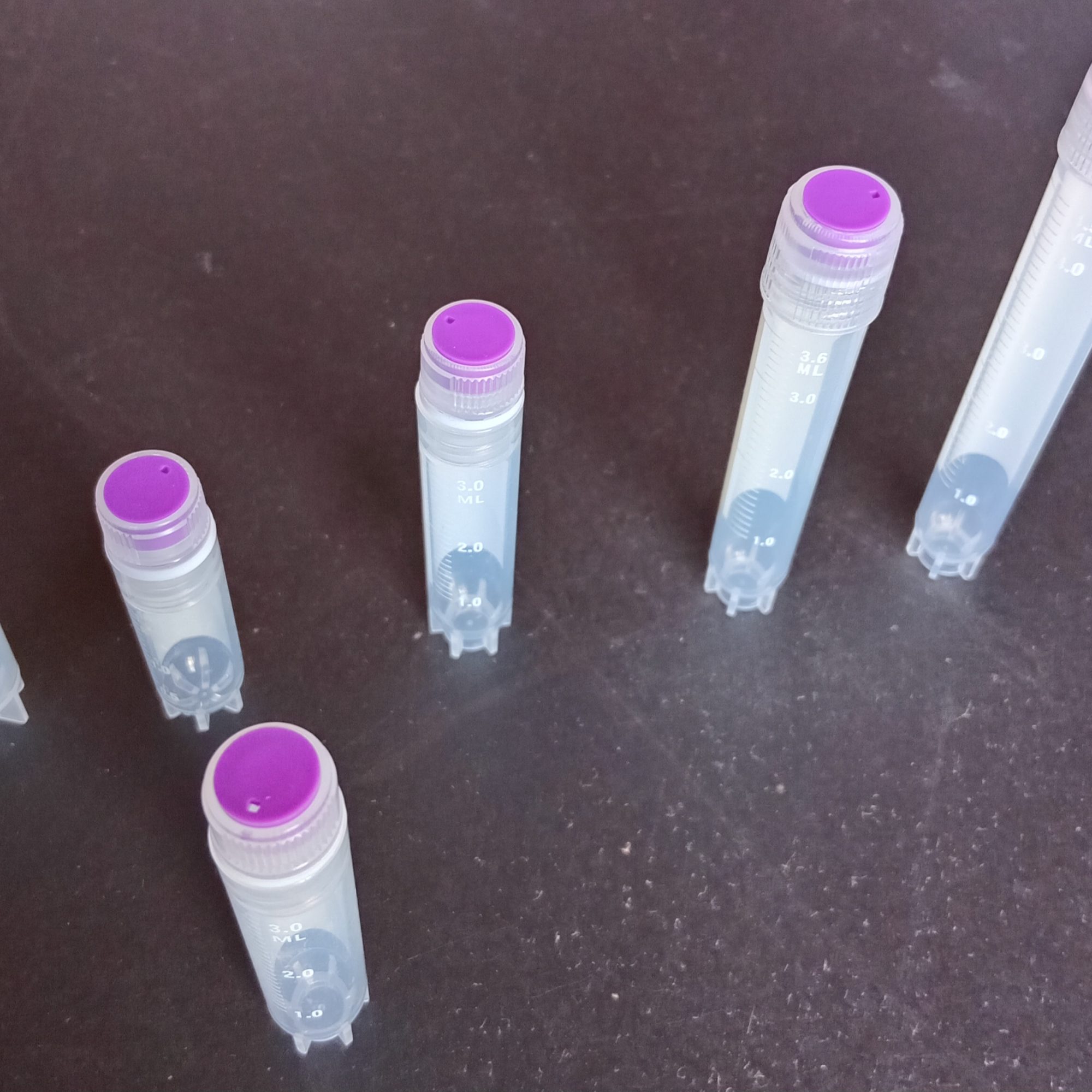 Cryogenic Tubes, external threaded